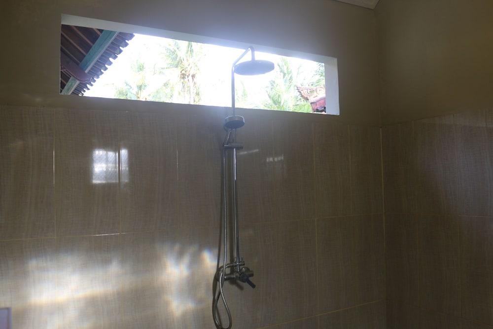 Guest house Pelangi 3*