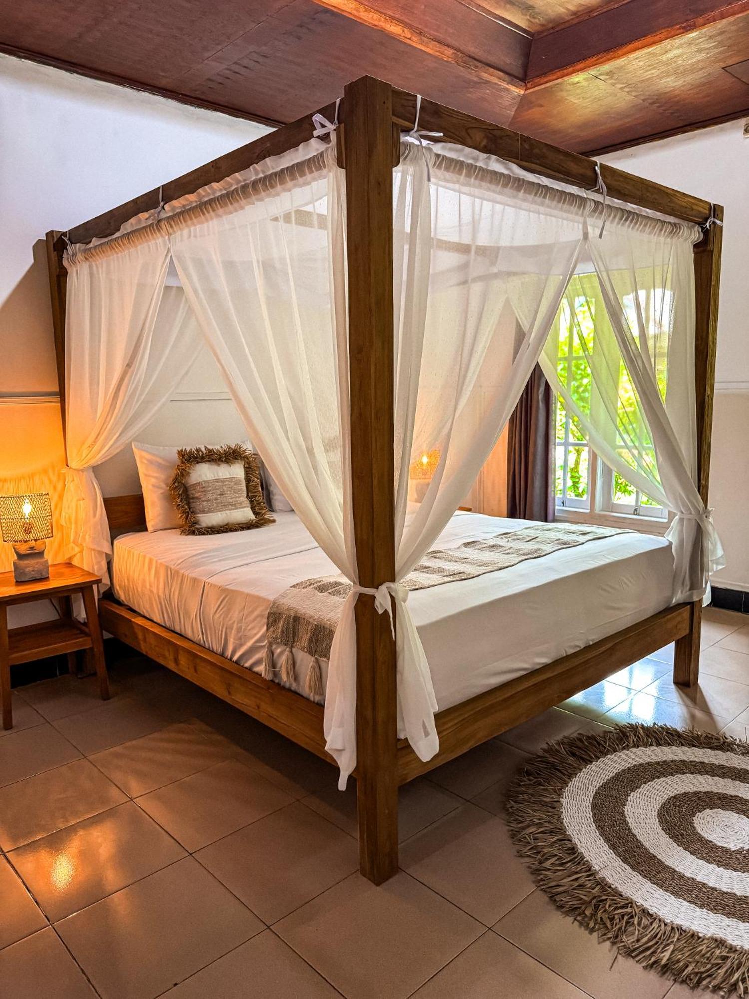 Wisma tamu Pelangi Gili Air